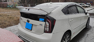 Тюнинг для Спойлер Prius 30 Tommy Kaira на заднюю пятую дверь (под стекло), белый