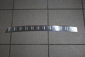 Тюнинг для Накладка Camry V70 2018 +, на верх заднего бампера , сталь