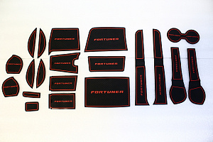 Тюнинг для Коврики в ниши и кармашки Fortuner 2015 +, красная окантовка 