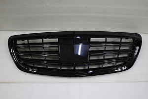 Тюнинг для Решетка Mercedes S-class W222 рестайлинговая 63 AMG , черная , под круиз контроль 