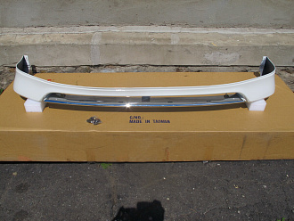 Губа передняя Land Cruiser 100 / LX 470 1996-2007 белая