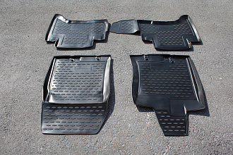 Коврики в салон FJ Cruiser Novline (полиуретан) 