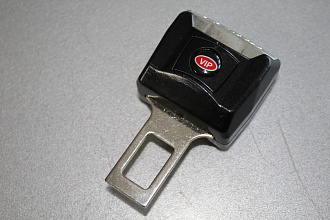 Заглушка под ремень безопасности VIP (с возможностью вставки ремня)