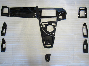 Тюнинг для Накладки Prius 30 в салон, черный лак