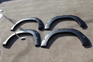 Тюнинг для Фендера Hilux Pick Up 2015-2018, гладкий пластик 