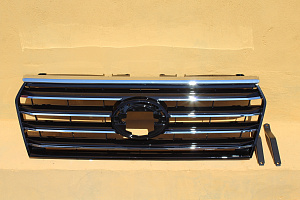 Тюнинг для Решетка Prado 150 2018 +, дизайн Double Eight 