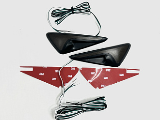 Накладки на крылья с подсветкой, универсальные, чёрные