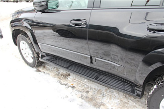 Пороги Prado 150 стиль Lexus GX 460 с металлической подножкой, усиленные, черные 