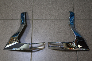 Тюнинг для Накладки Prado 150 2018 +, на стопы задние , хромированные