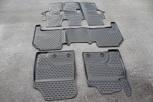 Тюнинг для Коврики в салон Land Cruiser 200 / LX 570 Novline (полиуретан) 