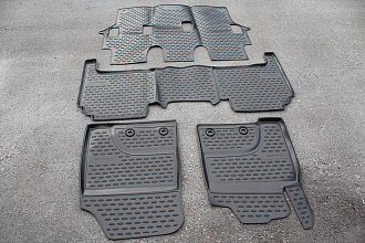 Коврики в салон Land Cruiser 200 / LX 570 Novline (полиуретан) 