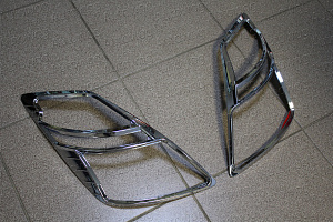 Тюнинг для Накладки Prius 20 на фары , хром