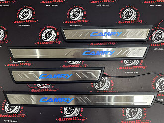 Накладки Camry V50 / V55 на пороги дверей , стиль 1