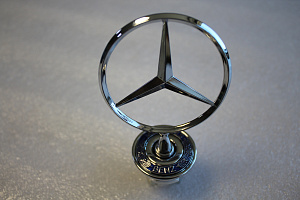 Тюнинг для Эмблема Mercedes-Benz значок на капот (звезда) 