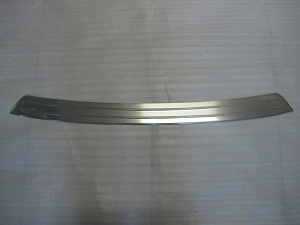 Тюнинг для Накладка Prius 30 на верх заднего бампера , хром