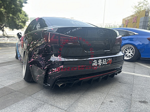 Тюнинг для Бампер задний Lexus IS 250 2005-2012 с LED и насадками