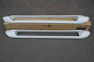 Пороги Fortuner 2015 +, дизайн LX с боковой подсветкой , белый перл.