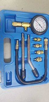 Компрессометр бензиновый 8 пр. модель 1