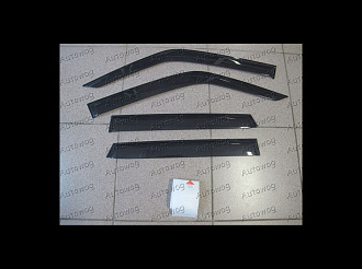 Ветровики Juke 2010+