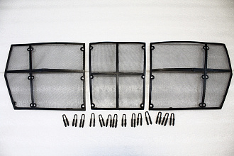 Защитная сетка в решетку Land Cruiser 200 2012 - 2015