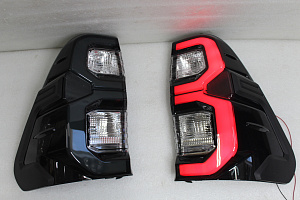 Тюнинг для Стопы Hilux Pick Up 2015 +, дизайн 2020 г., дымчатые