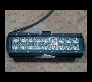Фара светодиодная 54W 18 диодов по 3W (длина 24см; ширина 6,5см) 