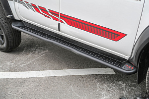 Тюнинг для Подножки Hilux Pick Up 2015 +, дизайн TRD 