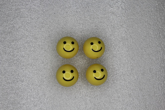 Колпачки на ниппеля Смайлик круглый