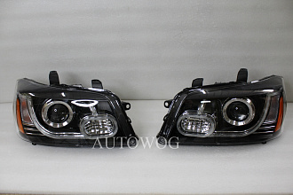 Фары Highlander / Kluger 2001 - 2007 дизайн Rang Rover