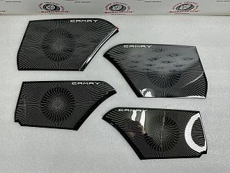 Накладки Camry V70 , на динамики дверей , тёмный хром 