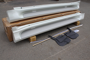 Тюнинг для Пороги Prado 150 стандарт , белый перламутр