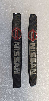 Наклейка Nissan , карбон ( 11.5см ) 