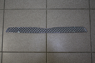 Накладка Aqua на решетку бампера , стиль Бентли 