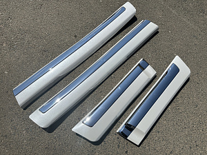 Тюнинг для Молдинги дверей Land Cruiser 200 2012 +, белый перламутр