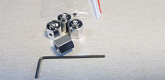 Колпачки на ниппеля Пират под шестигранник