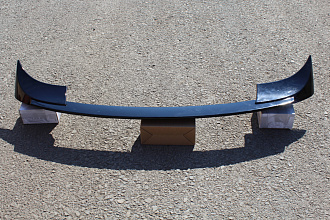 Спойлер Harrier 80 2020 - н.в. дизайн Silk Blaze на багажник , чёрный