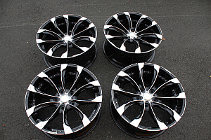 Тюнинг для Диски на Land Cruiser 200 / LX 570 / Tundra WALD JARRET (22")