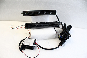 Тюнинг для Ходовые огни дизайн Mercedes G-class W463 , черные  