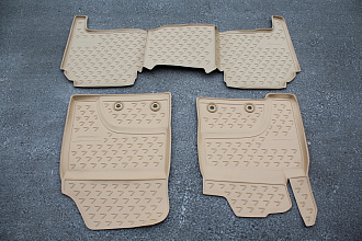 Коврики в салон LX 570 / Land Cruiser 200 Novline (полиуретан) бежевые 