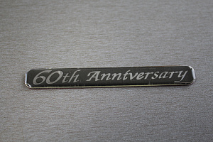 Тюнинг для Надпись 60TH ANNIVERSARY маленькая