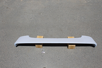 Спойлер Hilux Pick Up 2015 +, на верх заднего стекла , под покраску  