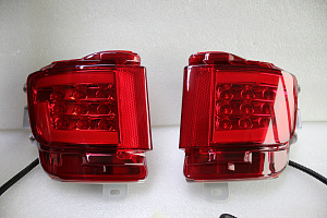 Тюнинг для Стопы дополнительные Land Cruiser 200 2016 +, красные (катафот), стиль 2