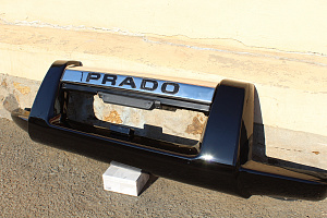 Тюнинг для Дуга Prado 120 на передний бампер, черная 