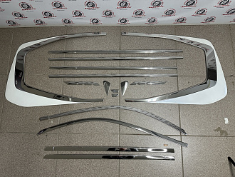 Отсечка окон Land Cruiser 200 в стиле LC 300 , белая