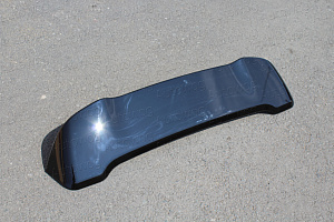 Тюнинг для Спойлер Land Cruiser 200 дизайн 2016 на верх заднего стекла, черный