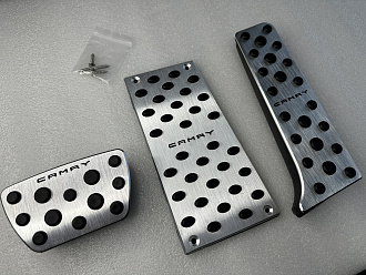 Накладки Camry V70 на педали , металл